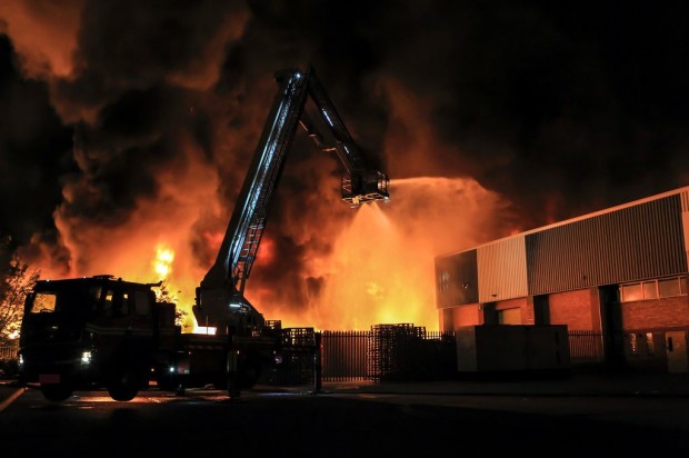 Large Fire at Smethwick Recycling Plant – Largest Blaze in the West Midlands